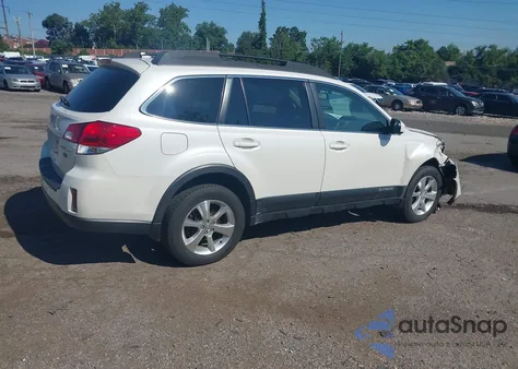 2014 Subaru Outback 2.5I Limited z USA, uszkodzony, nr VIN 4S4BRCMC3E3267283